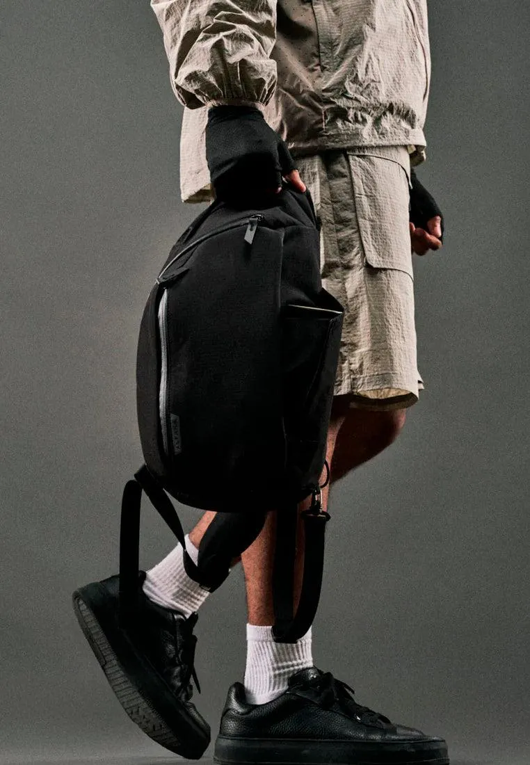 Alpaka Metro Crossbody Sling