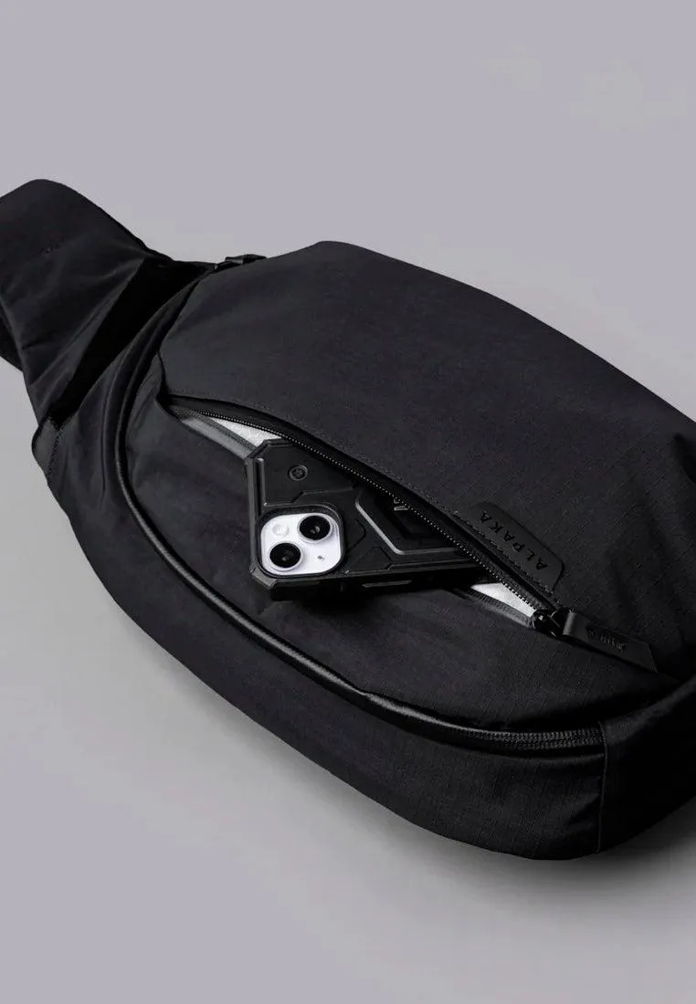 Alpaka Metro Crossbody Sling