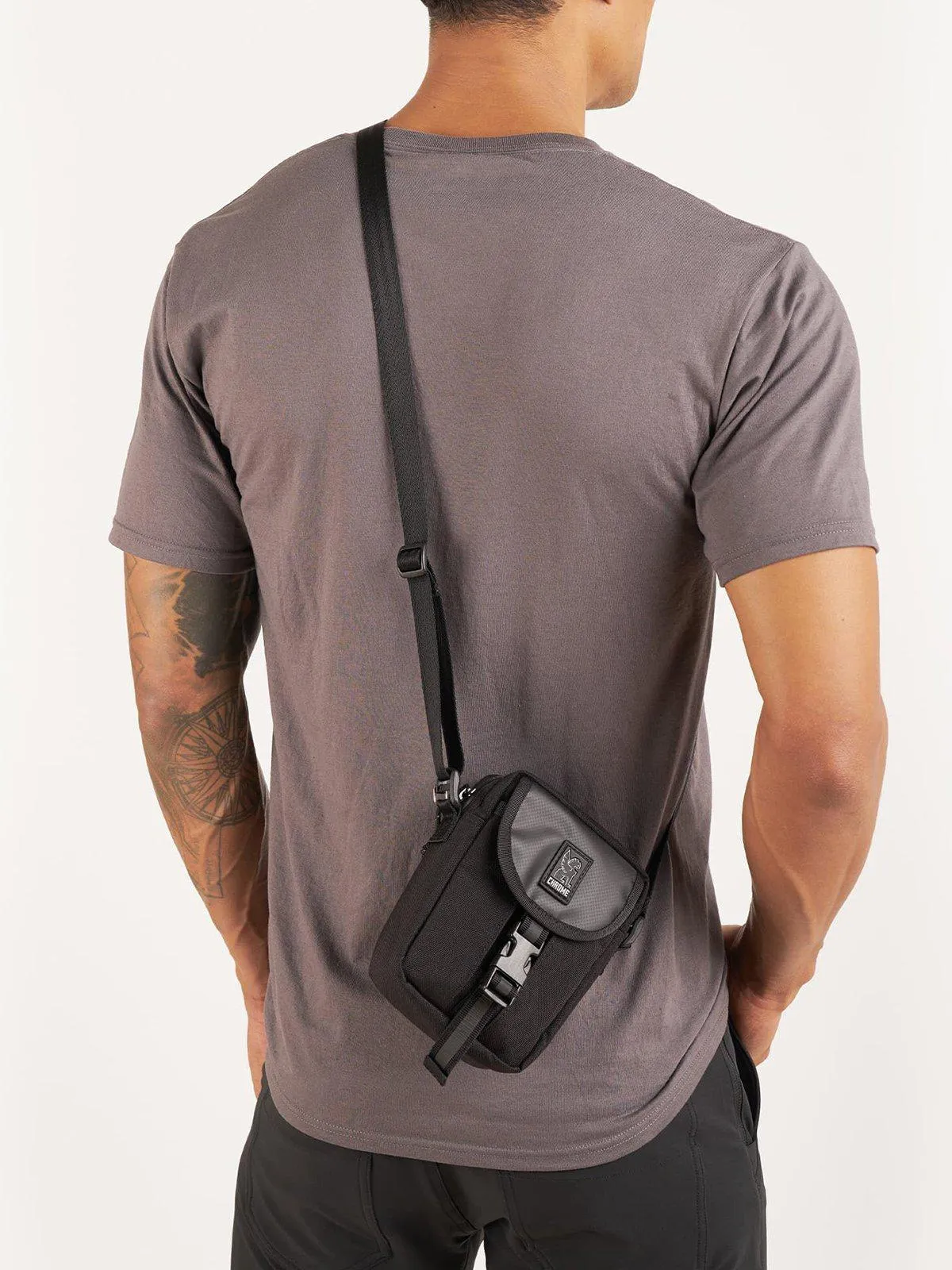 Chrome Industries Shoulder Pouch All Black