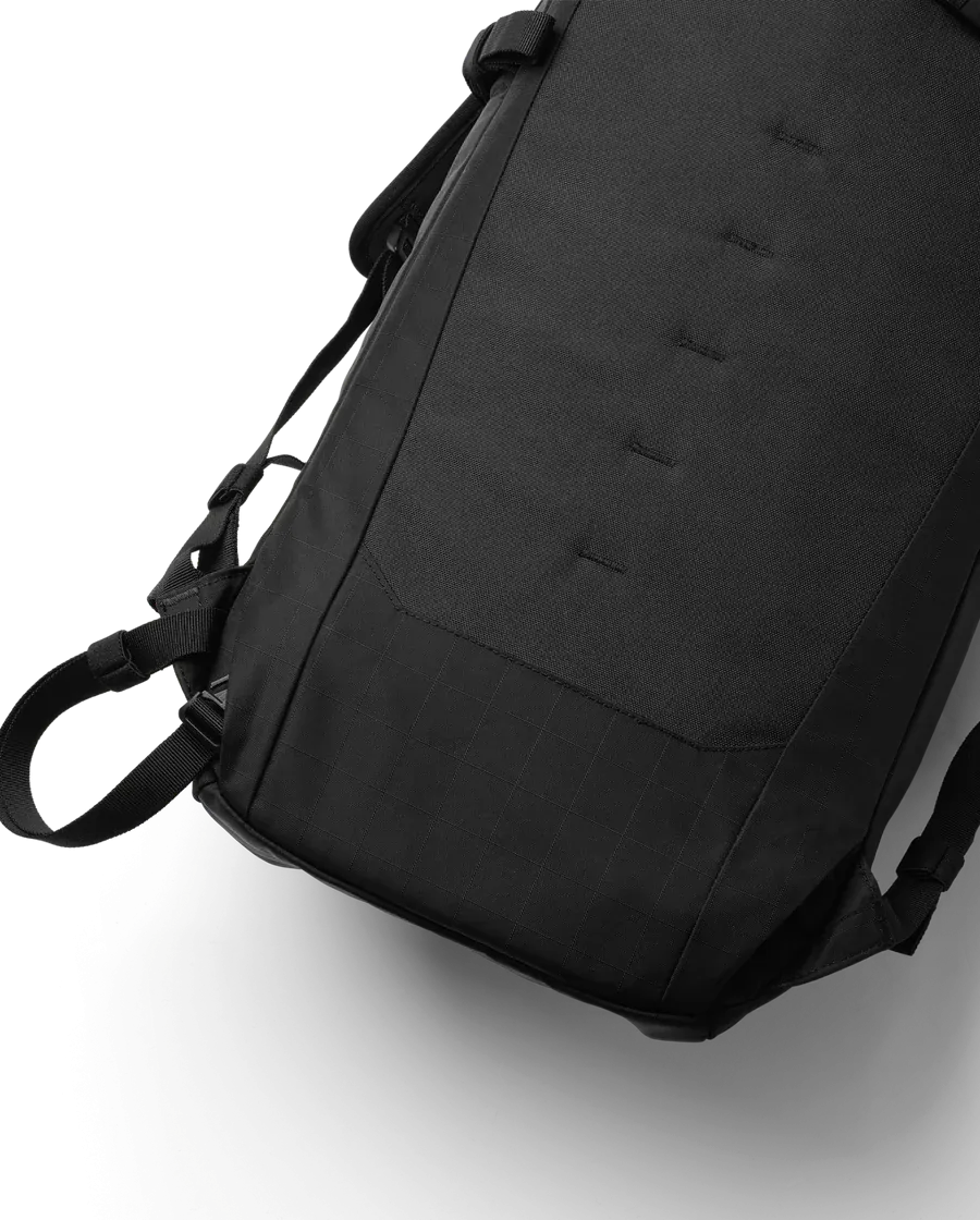 DB Backcountry Backpack 25L 2025