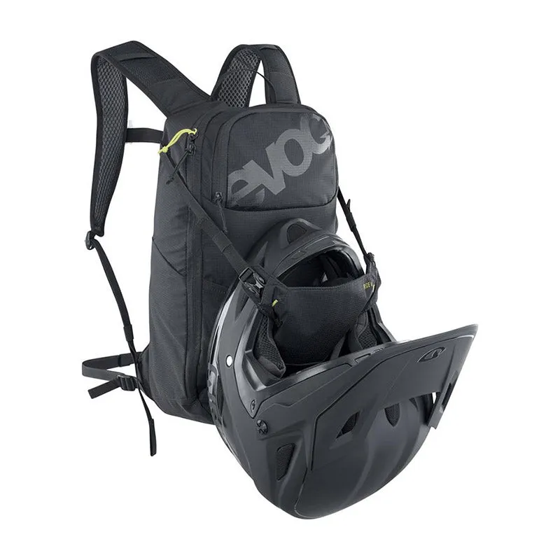 Evoc Ride 8 Hydration Pack