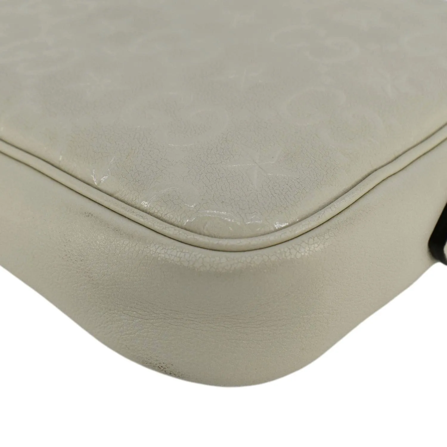 GUCCI GG Star Leather Crossbody Bag Off White 675776