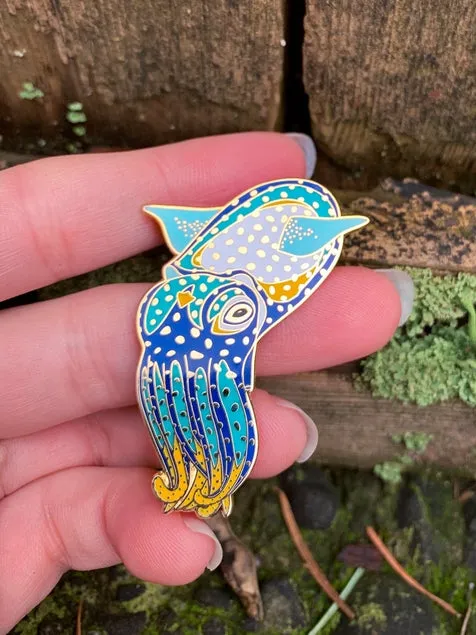 Hawai'ian Bobtail Squid Enamel Pin