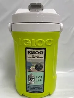 Igloo Latitude Half Gallon Water Jug