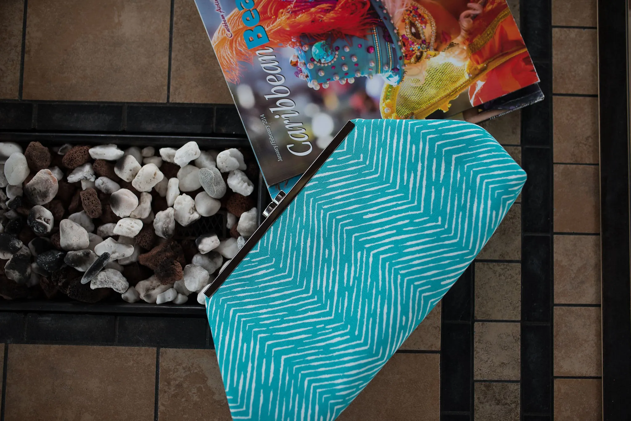 Jazz Clasp - Aquamarine Chevron Clutch