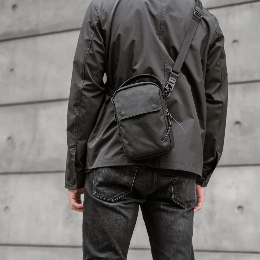Kompak 5L Crossbody Bag - Black Ember