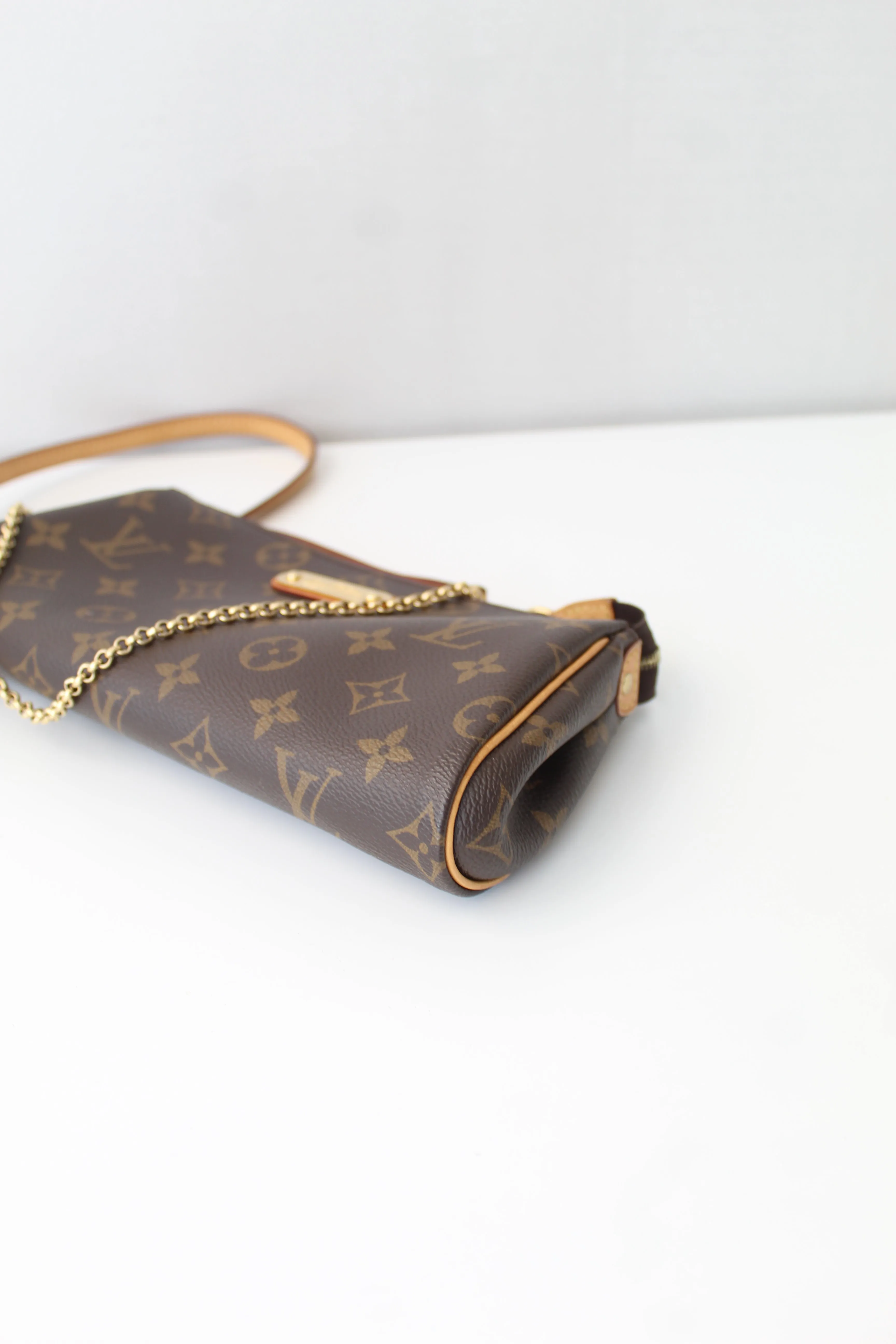 Louis Vuitton Eva