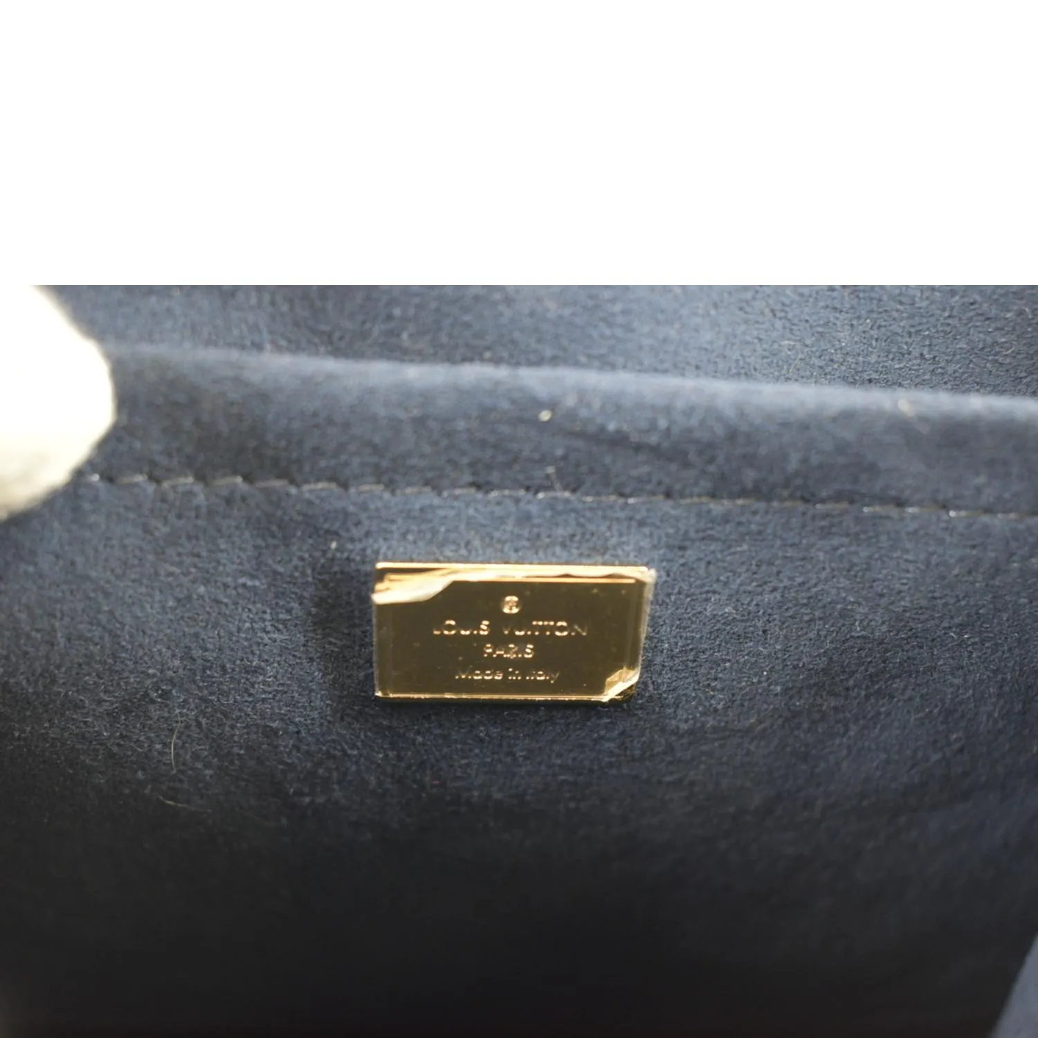 LOUIS VUITTON Spring Street Monogram Vernis Crossbody Bag Red