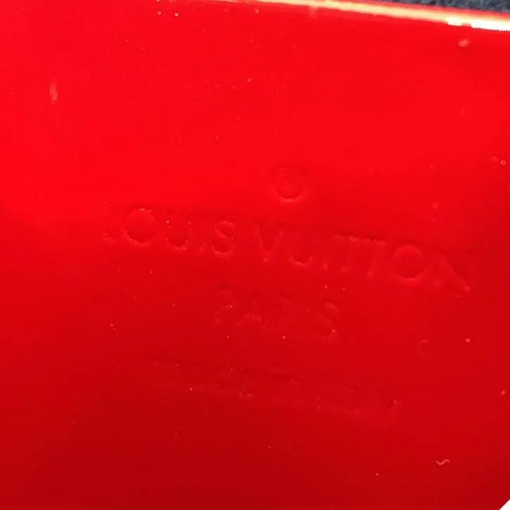 LOUIS VUITTON Wynwood Monogram Vernis Leather Crossbody Bag Red