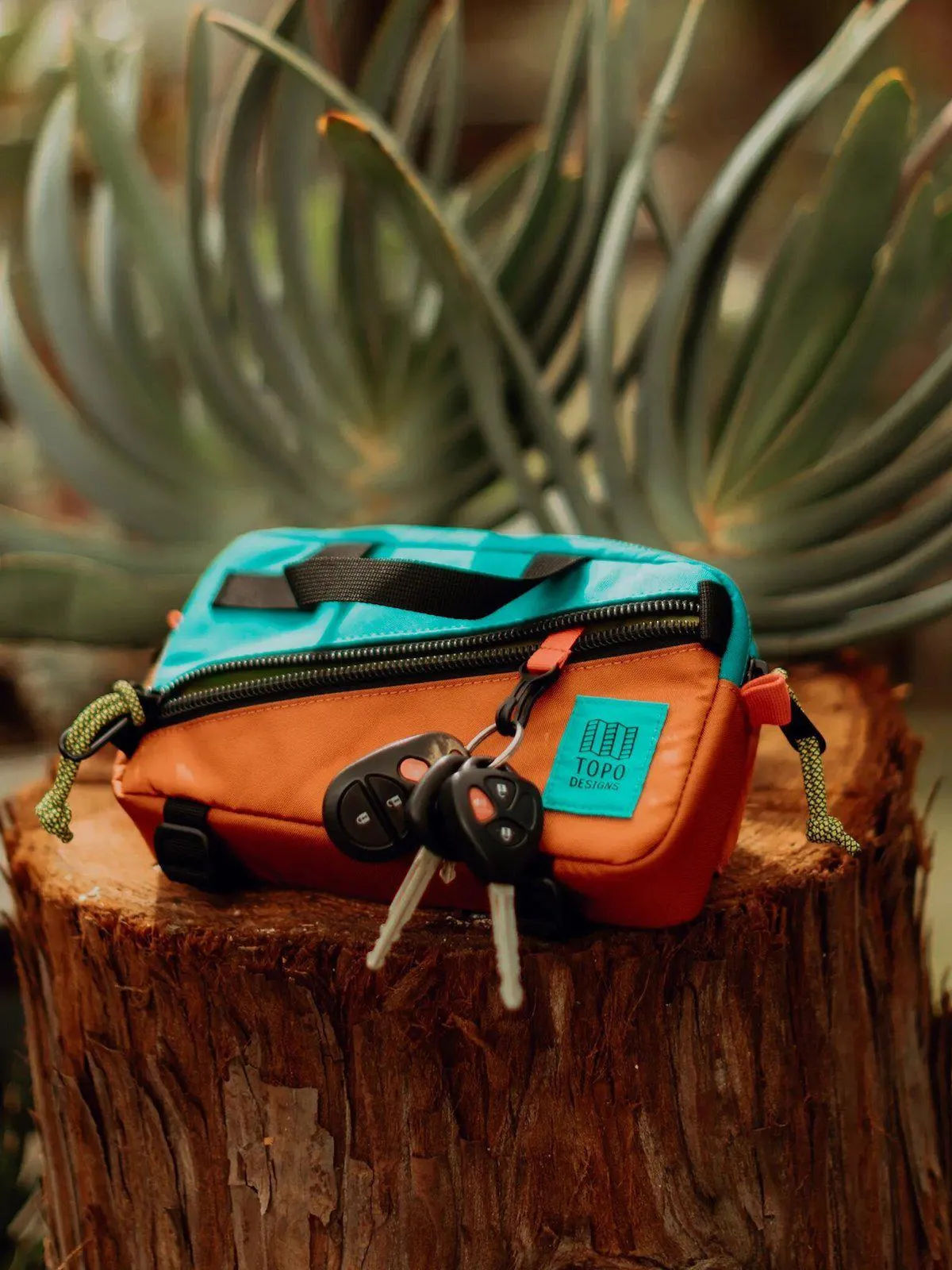 Topo Designs Mini Quick Pack Hot Coral