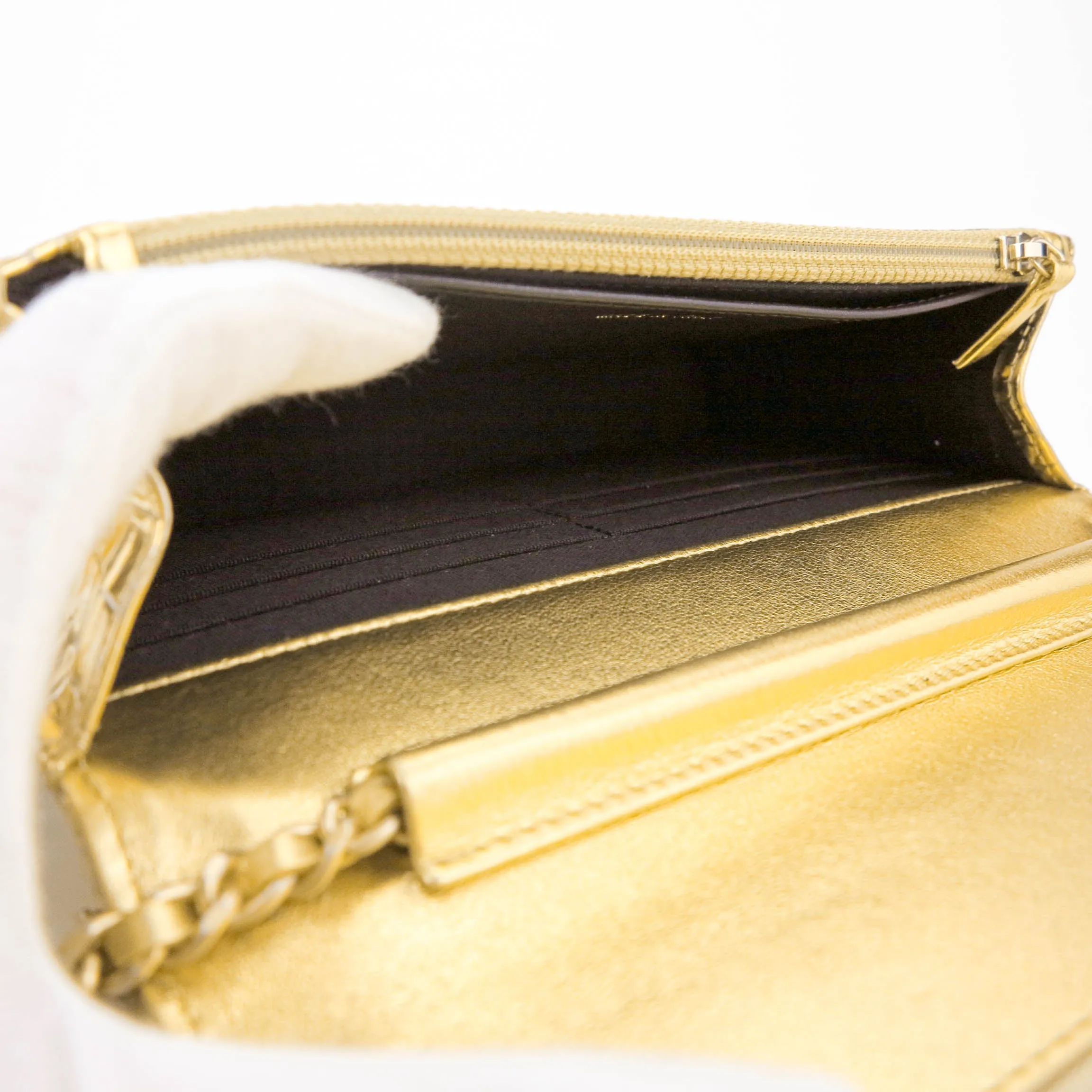Wallet On Chain WOC in Gold Croc Embossed Calfskin